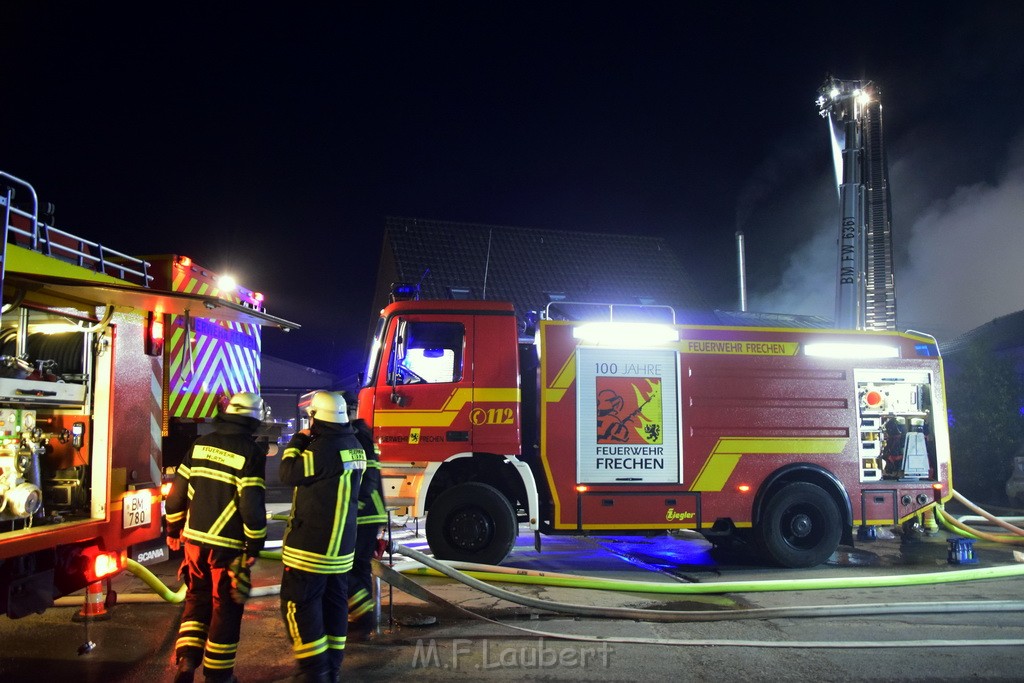 Feuer 4 Pulheim Sinnersdorf Chorbuschstr P052.JPG - Miklos Laubert